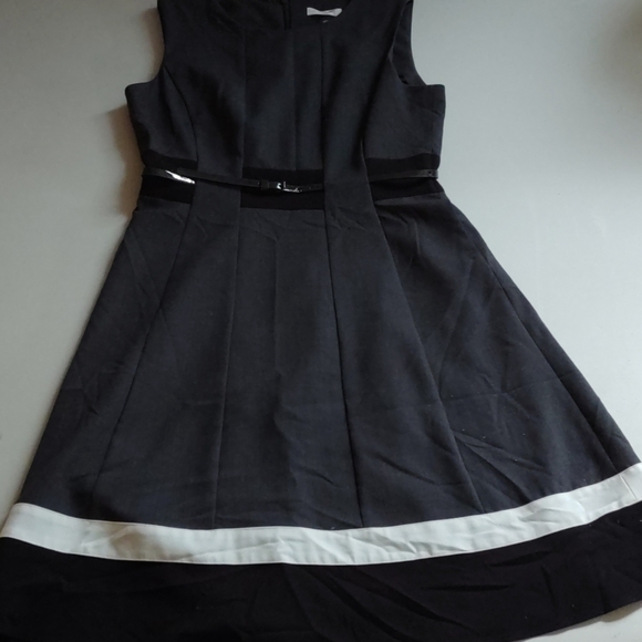 Calvin Klein Dresses & Skirts - Calvin Klein dress size 6